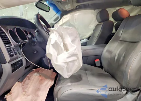 2014 Toyota Sequoia Platinum z USA, uszkodzony, nr VIN 5TDDW5G15ES099639